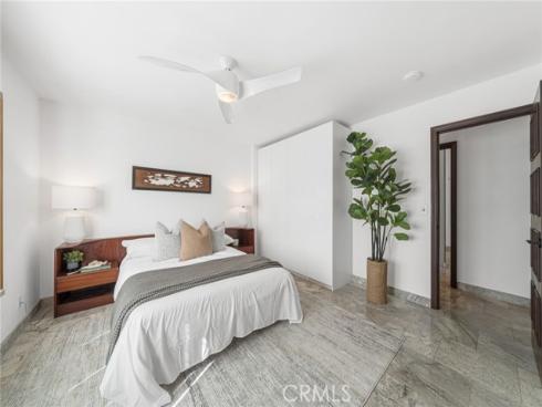 5862  Raphael  , Huntington Beach, CA