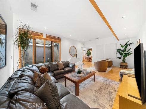 5862  Raphael  , Huntington Beach, CA