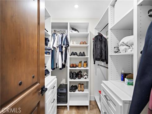 711 Pacific Coast 330 , Huntington Beach, CA