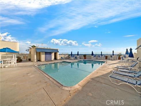 711 Pacific Coast 330 , Huntington Beach, CA