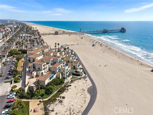 711 Pacific Coast 330 , Huntington Beach, CA