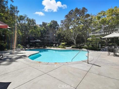20331  Bluffside  A411  Circle, Huntington Beach, CA