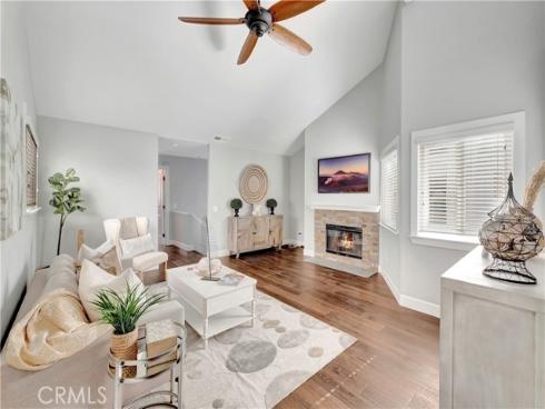 621  8th   Street, Huntington Beach, CA