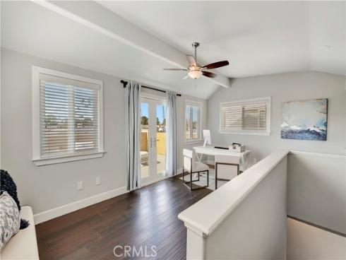 621  8th   Street, Huntington Beach, CA