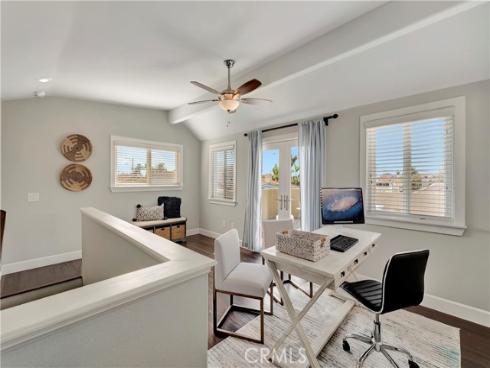 621  8th   Street, Huntington Beach, CA