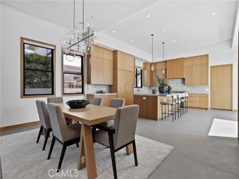 1828  Pine  , Huntington Beach, CA