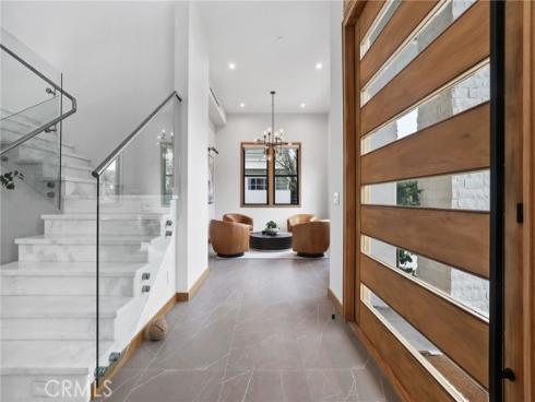 1828  Pine  , Huntington Beach, CA