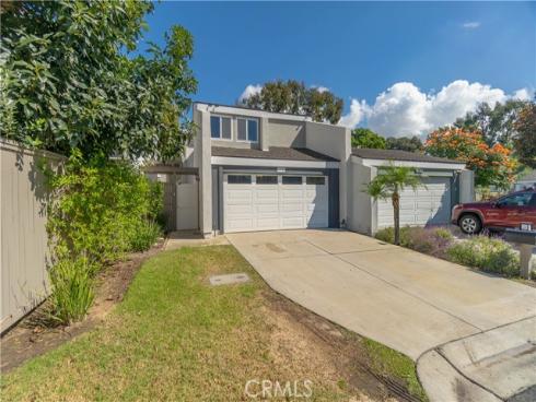 19748  Shorecliff  , Huntington Beach, CA