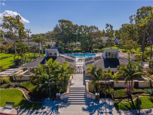 19748  Shorecliff  , Huntington Beach, CA