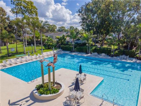 19748  Shorecliff  , Huntington Beach, CA