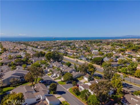 19748  Shorecliff  , Huntington Beach, CA