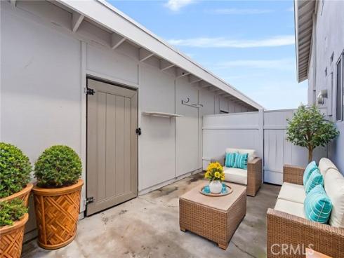 9831 Continental Dr. , Huntington Beach, CA