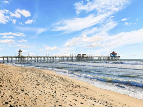 17231  Lido Ln  , Huntington Beach, CA