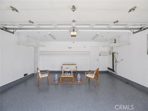 16542  Los Verdes   Lane, Huntington Beach, CA