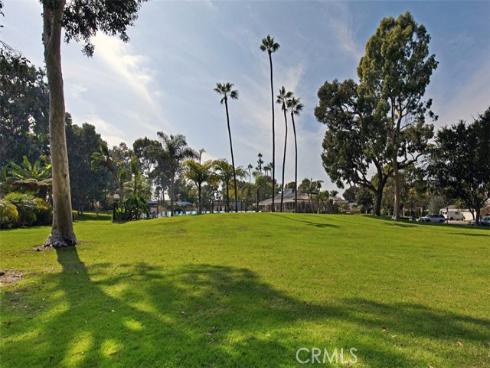 19662  Stern Lane  , Huntington Beach, CA