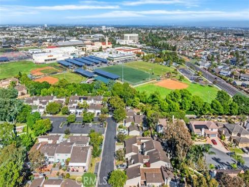 19662  Stern Lane  , Huntington Beach, CA