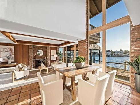 16611  Carousel   Lane, Huntington Beach, CA