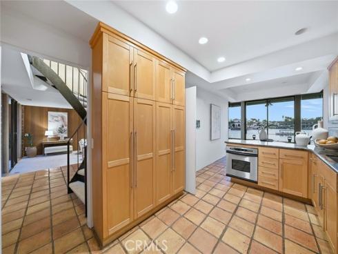 16611  Carousel   Lane, Huntington Beach, CA
