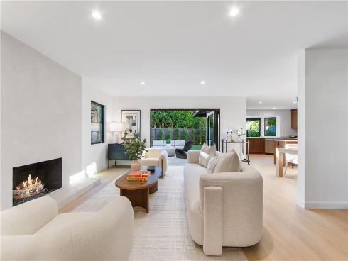 19321  Manor Point   Circle, Huntington Beach, CA