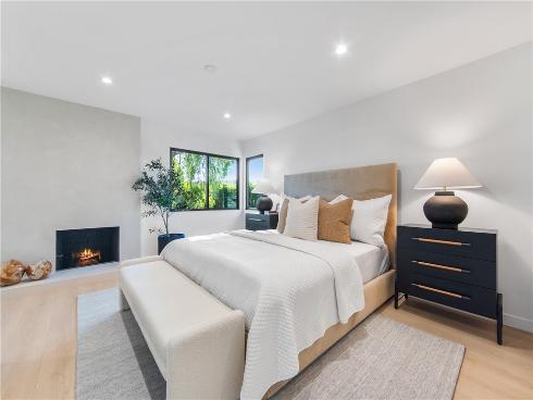 19321  Manor Point   Circle, Huntington Beach, CA