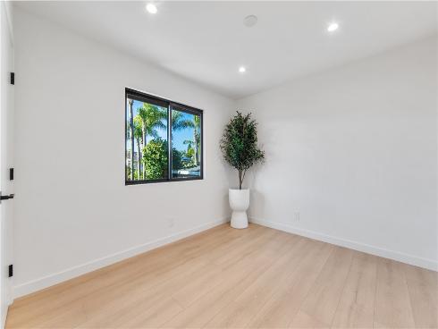 19321  Manor Point   Circle, Huntington Beach, CA