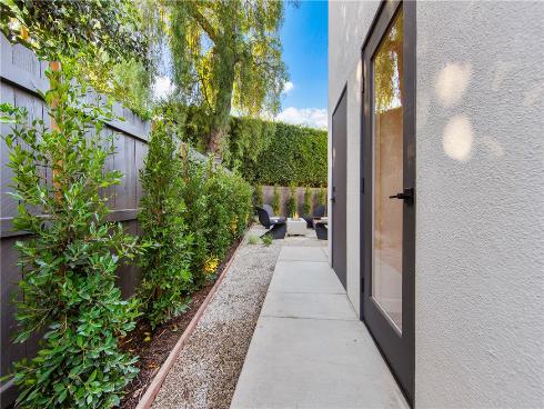 19321  Manor Point   Circle, Huntington Beach, CA