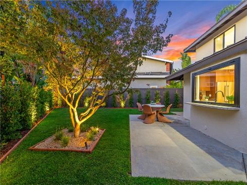 19321  Manor Point   Circle, Huntington Beach, CA