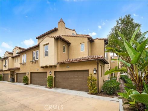 7993  Aldea   Circle, Huntington Beach, CA