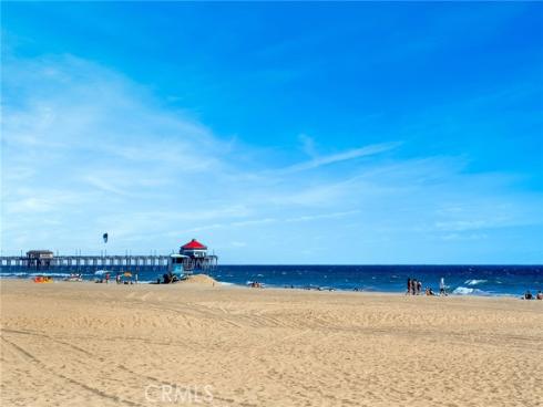 7993  Aldea   Circle, Huntington Beach, CA