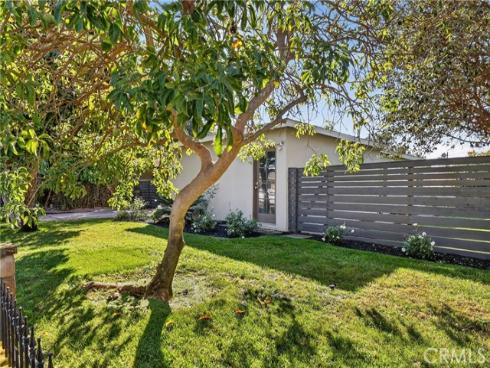 302  Cleveland  , Huntington Beach, CA