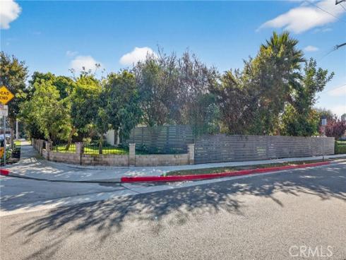 302  Cleveland  , Huntington Beach, CA