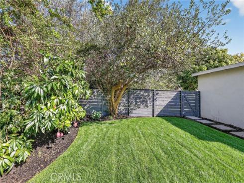 302  Cleveland  , Huntington Beach, CA