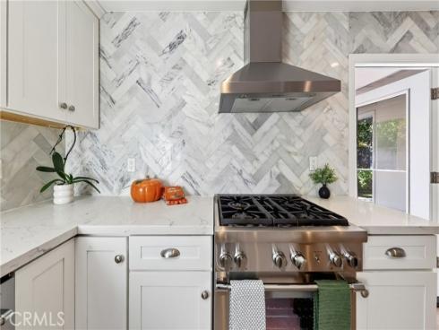 302  Cleveland  , Huntington Beach, CA