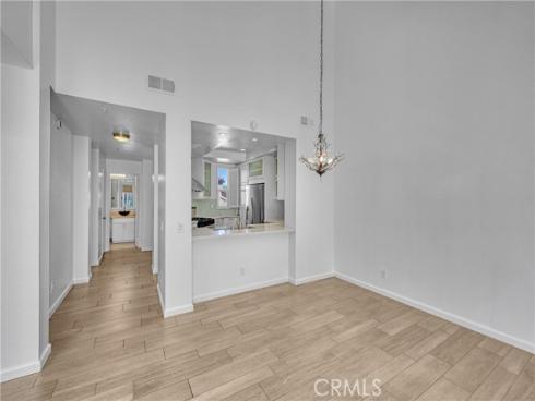 2000  Pacific Coast Hwy  309 , Huntington Beach, CA