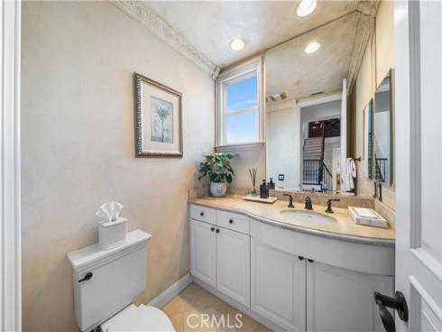 19731  Estate Circle  , Huntington Beach, CA