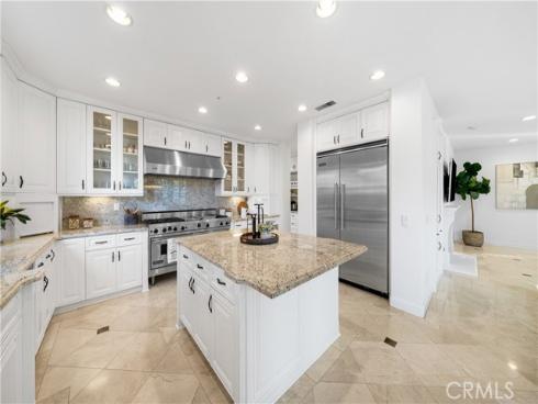 19731  Estate Circle  , Huntington Beach, CA