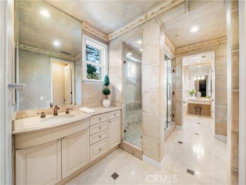 19731  Estate Circle  , Huntington Beach, CA