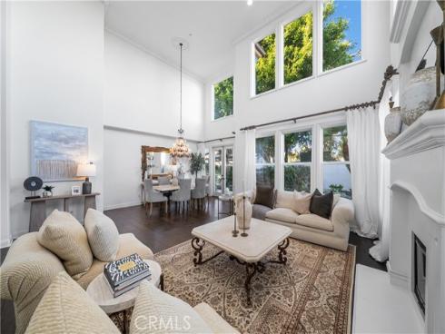 19731  Estate Circle  , Huntington Beach, CA