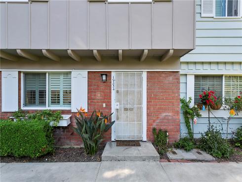 19854  Leighton   Lane, Huntington Beach, CA