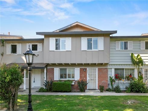 19854  Leighton   Lane, Huntington Beach, CA