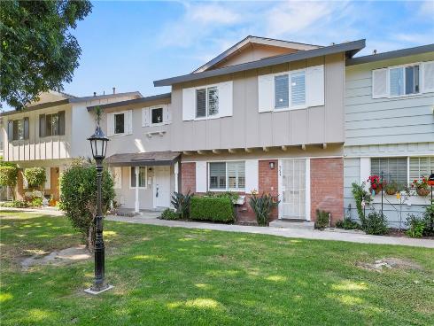 19854  Leighton   Lane, Huntington Beach, CA