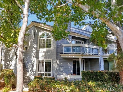 7262  Yellowtail Drive #206  , Huntington Beach, CA