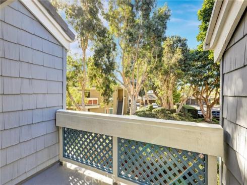 7262  Yellowtail Drive #206  , Huntington Beach, CA