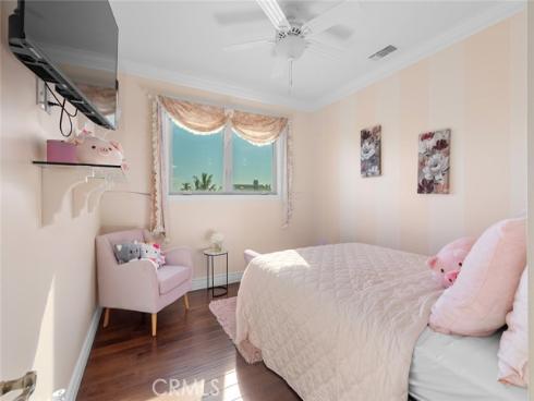 21131 Greenboro Lane, Huntington Beach, CA