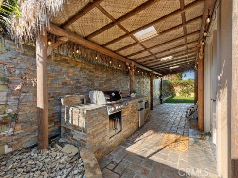 21131 Greenboro Lane, Huntington Beach, CA