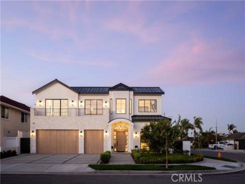 9121  Christine   Drive, Huntington Beach, CA