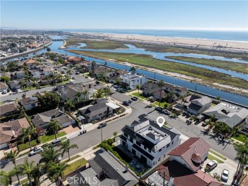 9121  Christine   Drive, Huntington Beach, CA