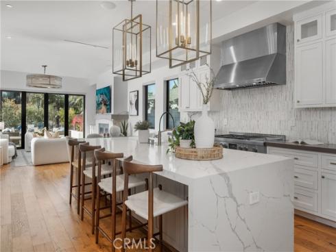 1004  Huntington  , Huntington Beach, CA