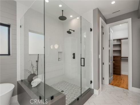 1004  Huntington  , Huntington Beach, CA