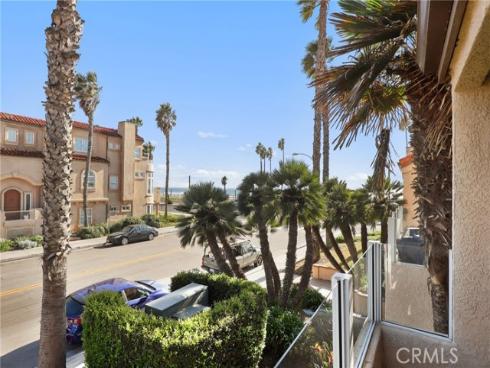 2000  Pacific Coast  103  Highway, Huntington Beach, CA